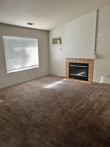 920 Balsam Dr, Newman, CA 95360-1853