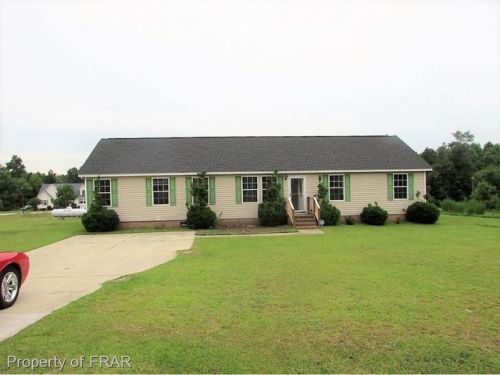 196 Rolling Pines Ct, Raeford, NC 28376-5945
