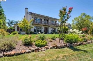 2287 Leccino Ct, Livermore CA  94550-8283 exterior