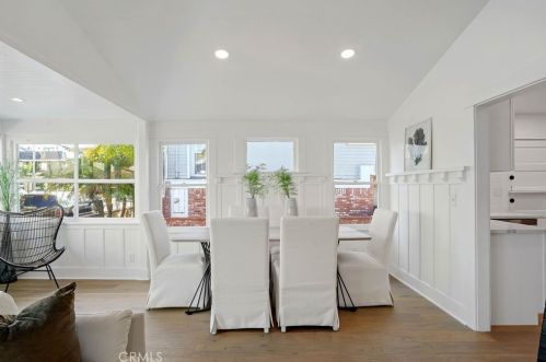 307 Fernando St, Newport Beach CA  92661-1236 exterior