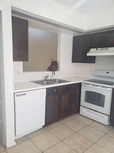 14824 Laguna Beach Cir, Orlando, FL 32824-6251