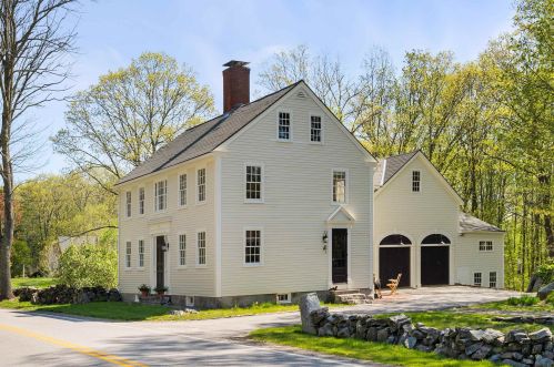 181 Mill Rd, North Hampton, NH 03862-2218