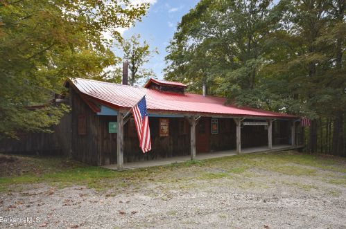 584 Kinnebrook Rd, Worthington, MA 01098-9578