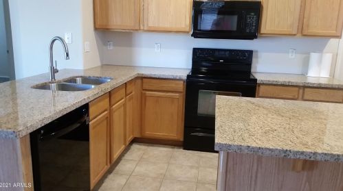 16953 Lundberg St, Sun City, AZ 85388-1571