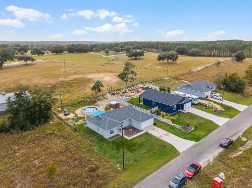 294 Malauka Loop, Ocklawaha FL  32179-6421 exterior