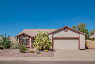 1838 Alamo Dr, Chandler, AZ 85224-8808