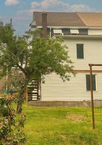 228 Howard Ave, Coaldale PA  18218-1429 exterior