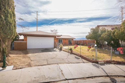 3726 Balmont St, Lancaster, CA 93536-4948