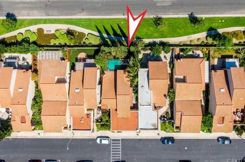 406 Massachusetts Ln, Placentia CA  92870-5017 exterior