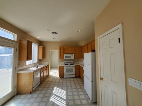 679 Christensen Way, Rio Vista, CA 94571-1272