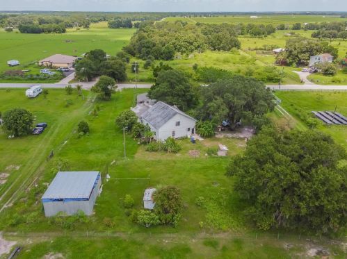 15621 Carlton Lake Rd, Wimauma FL  33598-5401 exterior