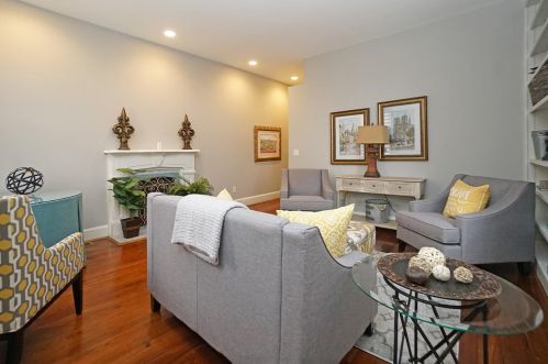 1010 Hatch St, Cincinnati, OH 45202-1536