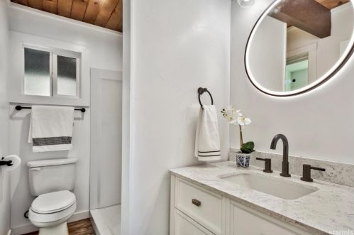 2161 Pinewood Dr, South Lake Tahoe CA  96150-5146 exterior