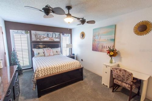 8023 Kaitlin Cir, Lakeland FL 33810-5147 exterior