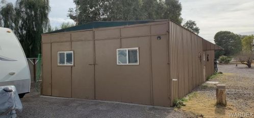 1643 Vly Dr, Mohave Valley AZ  86440-8583 exterior