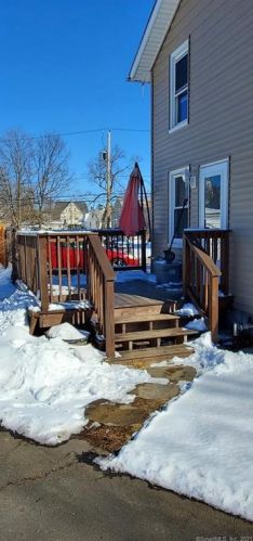 3 East St, Wallingford, CT 06492-4005