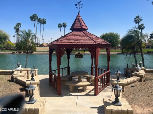 2425 Impala Cir, Mesa, AZ 85202-5469