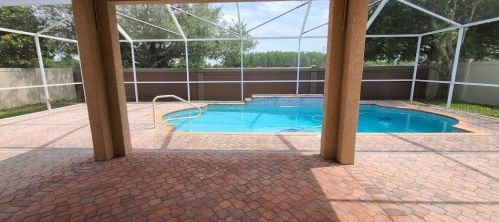 17902 Glenapp Dr, Land O Lakes, FL 34638-7830