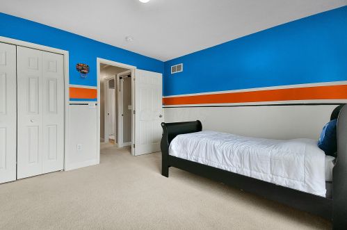 447 Stone Shadow Dr, Blacklick OH  43004-8305 exterior