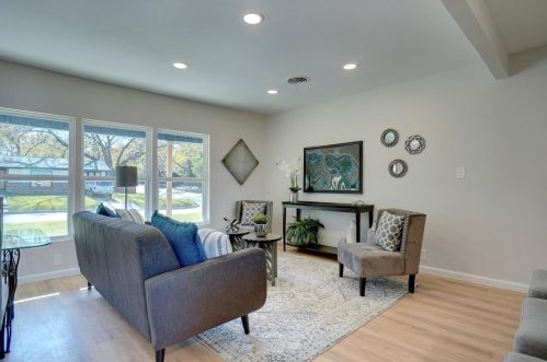 6516 Malvey Ave, Fort Worth, TX 76116-4323