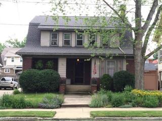 96 Rose Blvd, Akron, OH 44302-1001