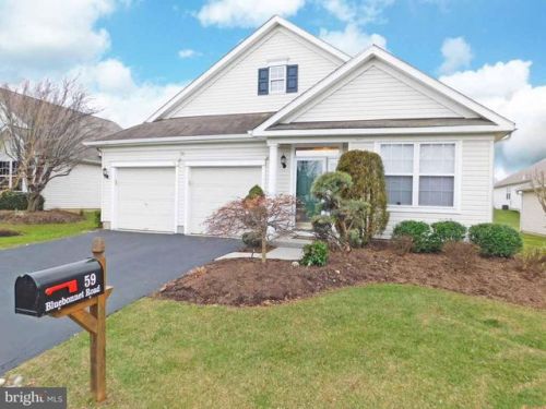 59 Bluebonnet Rd, Langhorne, PA 19047-3403