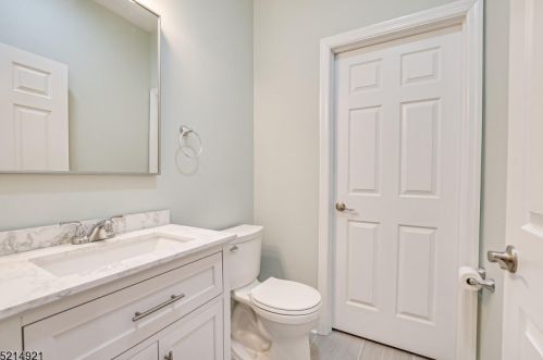 421 River Rd, Rahway NJ  07065-4203 exterior