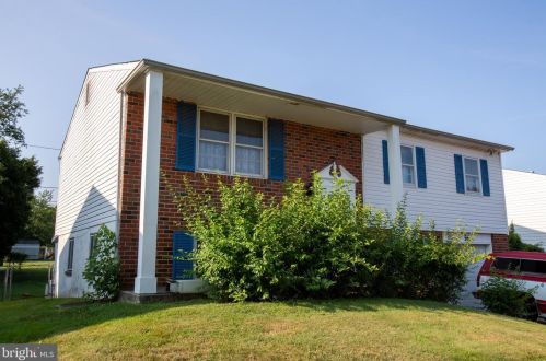 56 Bellamy Dr, New Castle, DE 19720-2377