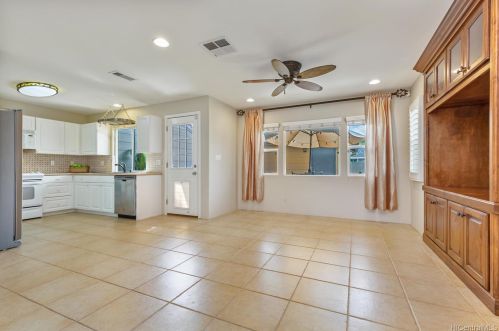 91-1173 Kaileolea Dr, Ewa Beach, HI 96706-5033