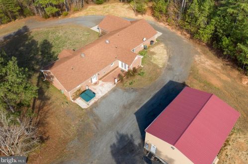 34156 Indiantown Rd, Locust Grove VA  22508-2221 exterior