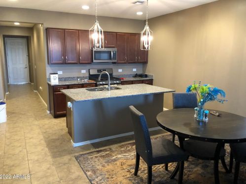 21263 Treasure Rd, Red Rock, AZ 85145-6024