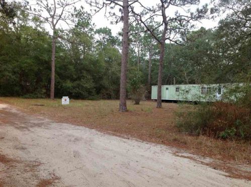 79 Becton St, Ochlockonee Bay, FL 32346-2249