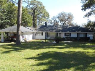 44030 Parkway Ln, Altoona, FL 32702-9487