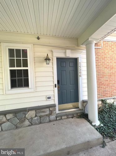 14506 Kylewood Way, Gainesville VA  20155-6233 exterior