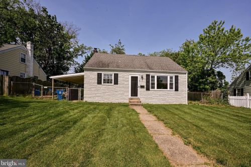3 Hall Ave, Wilmington, DE 19805-2035