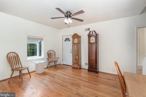 18 Walton St, York Haven PA  17370-8809 exterior