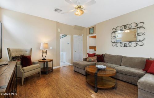 142 Pueblo Ln, Topanga CA  exterior