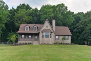 118 Season Ln, Huntsville, AL 35811-9456