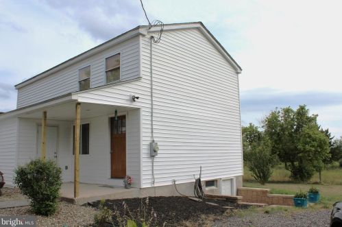 440 Whiskey Run Rd, North Newton, PA 17241-8627