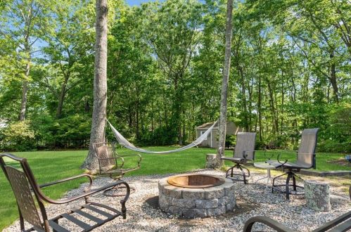 43 Ginger Trl, Coventry RI 02816-8262 exterior