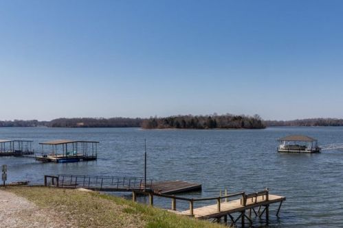 58 Leatherwood Dr, Winchester, TN 37398-3742