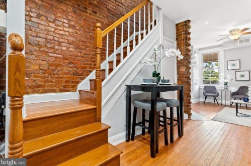 629 18th St, Washington DC  20002-7209 exterior