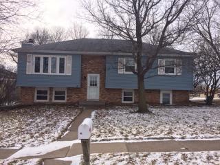 1055 Utica Ridge Ct, Panarama Park IA  52722-1757 exterior