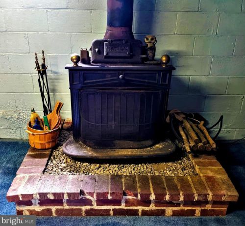 623 Crescent Ave, Lansdale PA 19446-3203 exterior