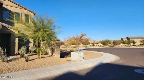 3320 Dunbar Dr, Phoenix AZ  85041-6350 exterior