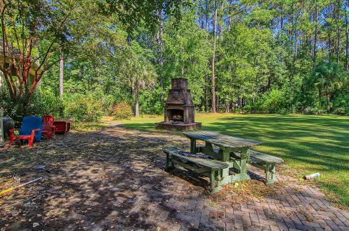 3129 Ball Ct, Mount Pleasant SC  29466-8008 exterior