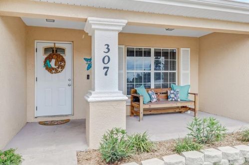 307 13th Ave, Cape Coral, FL 33909-2606