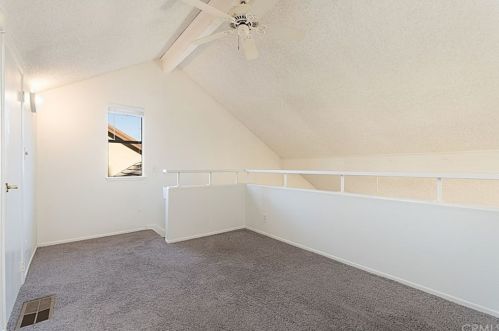 67 Lemon Grv, Irvine CA 92618-4510 exterior