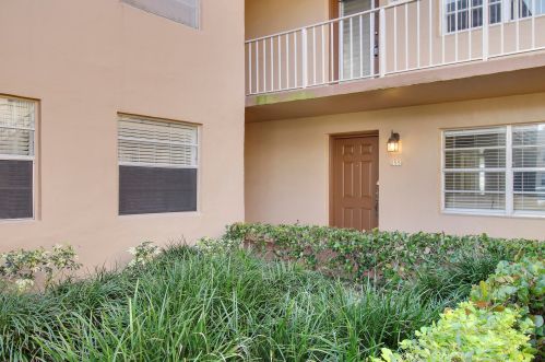 255 Burgundy F, Delray Beach FL  33484-4951 exterior