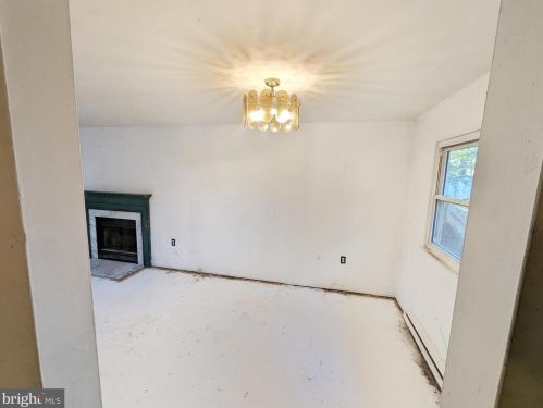 310 Carolina Trl, Browns Mills NJ  08015-5306 exterior